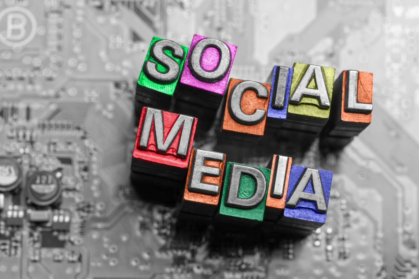 Internet, Social media &amp; Blog website design icon
